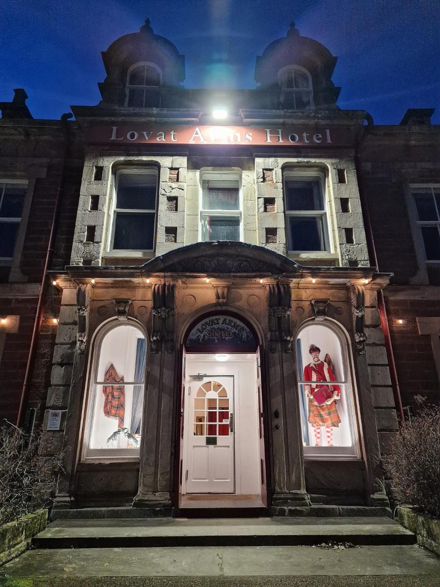 Lovat Arms Hotel Beauly Exterior foto